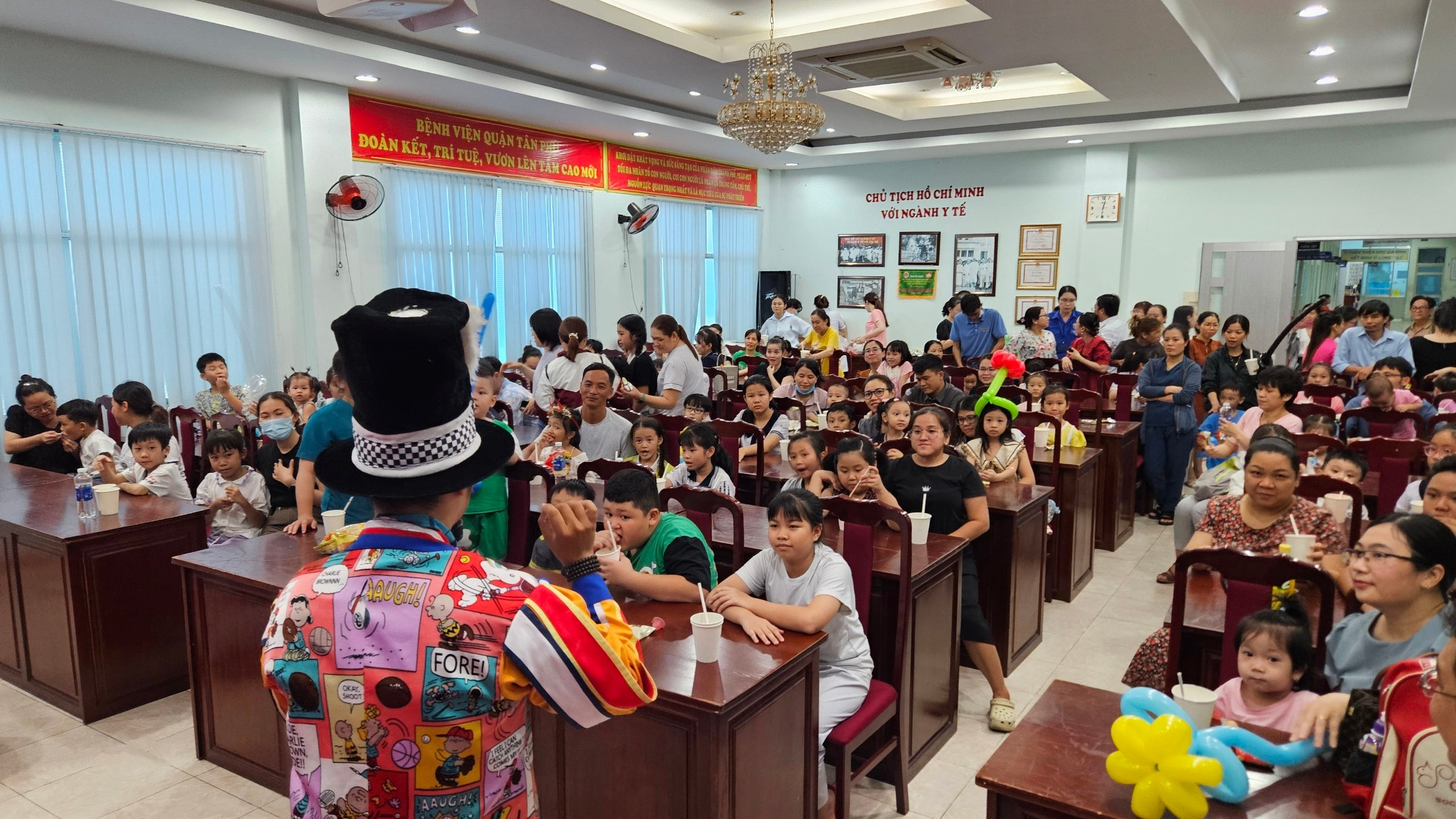 Ngày Hội Mừng Quốc Tế Thiếu Nhi 1/6: Kỷ Niệm Đáng Nhớ tại Bệnh viện Quận Tân Phú