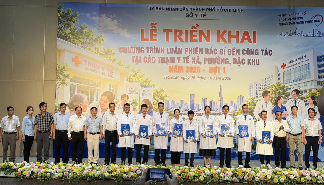BỆNH VIỆN ĐA KHOA TÂN PHÚ THAM GIA CHƯƠNG TRÌNH LUÂN PHIÊN BÁC SĨ VỀ TRẠM Y TẾ THEO KẾ HOẠCH CỦA SỞ Y TẾ THÀNH PHỐ HỒ CHÍ MINH