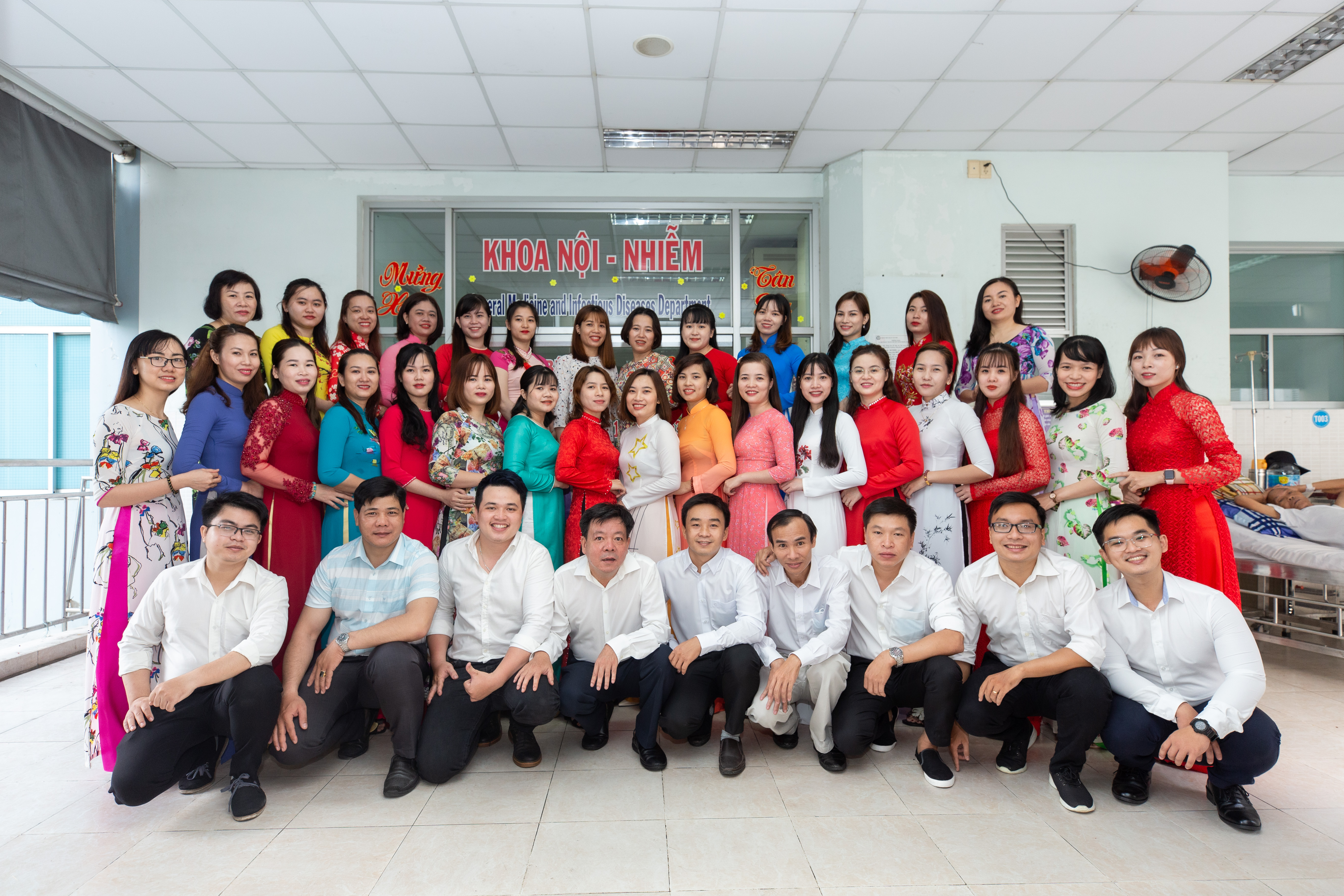 Kể chuyện tấm gương đạo đức Hồ Chí Minh 
