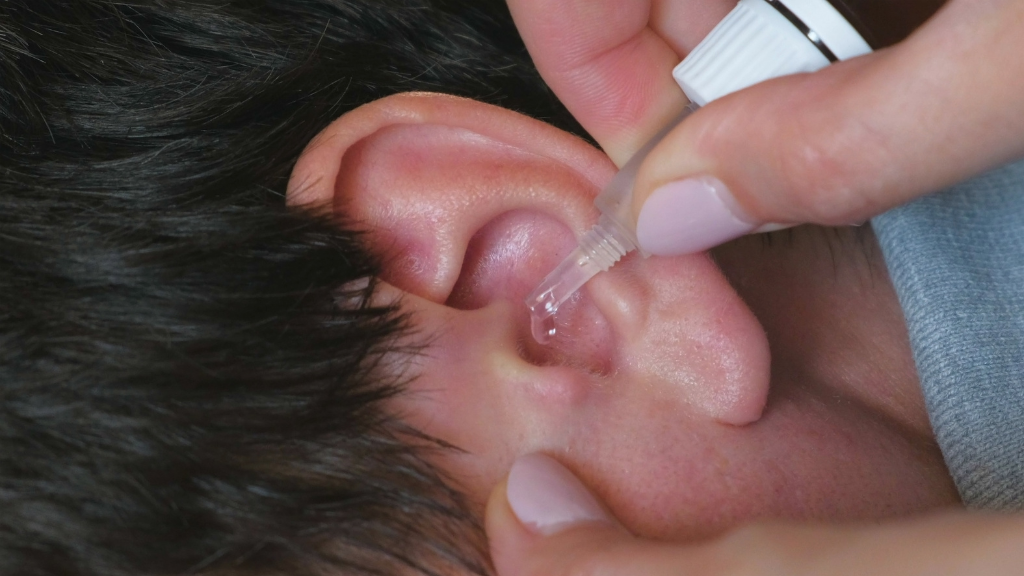 cach nho thuoc vao tai hieu qua