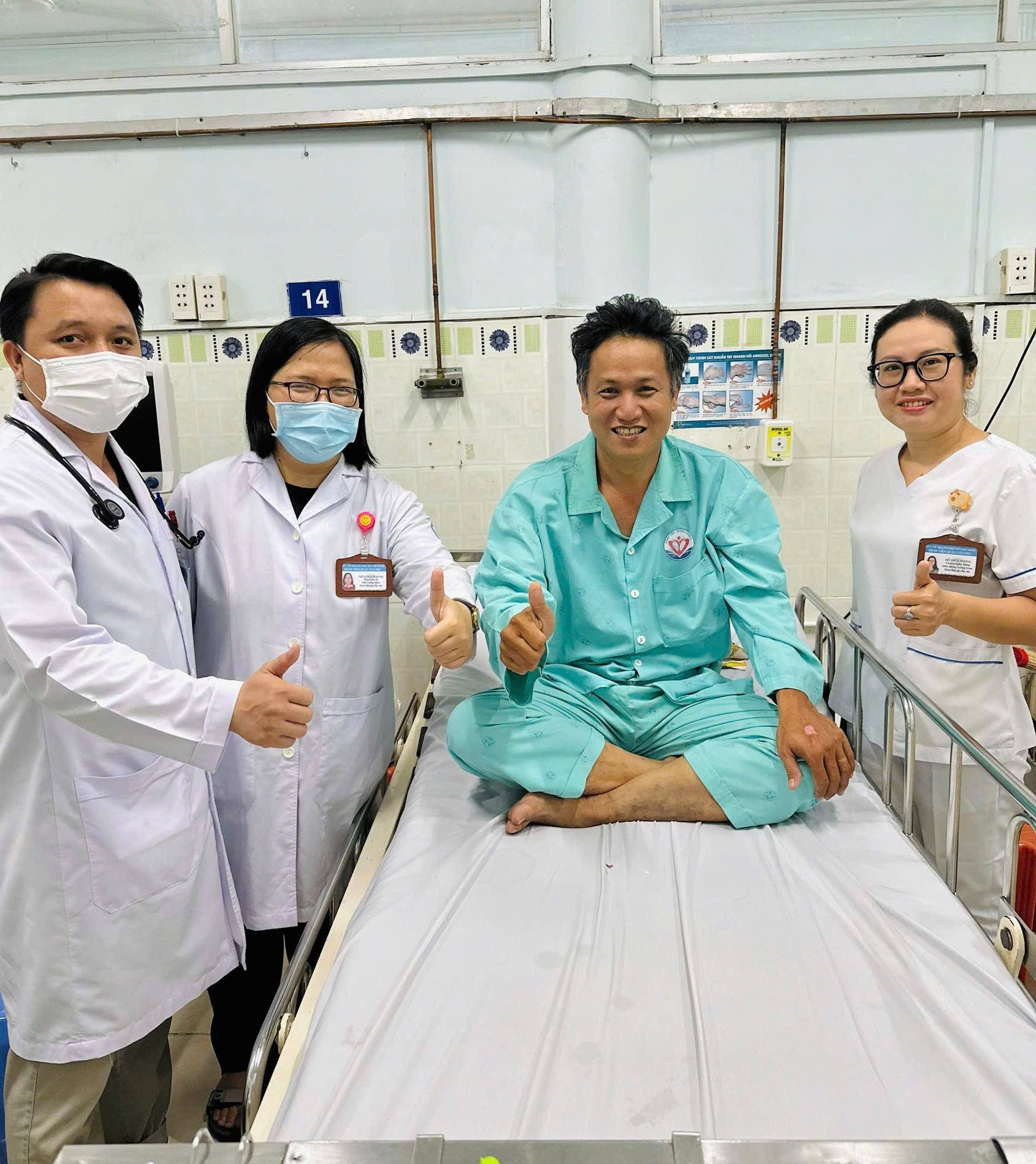 CỨU SỐNG BỆNH NHÂN NGƯNG TIM DO RUNG THẤT TẠI BỆNH VIỆN ĐA KHOA TÂN PHÚ