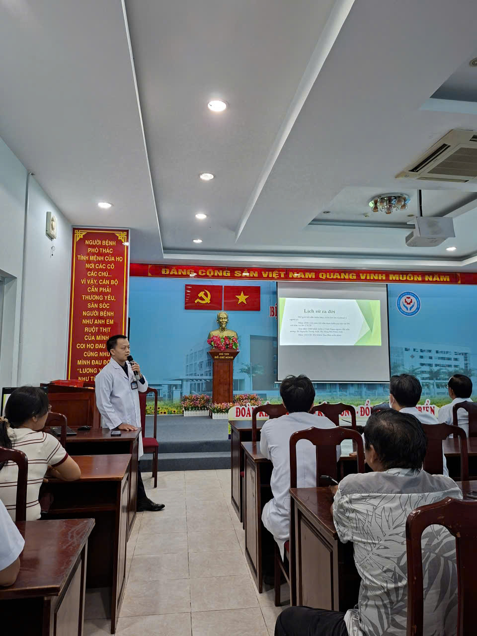 CHUYÊN ĐỀ PHẪU THUẬT NỘI SOI TÁI TẠO DÂY CHẰNG CHÉO TRƯỚC BẰNG GÂN CHÂN NGỖNG